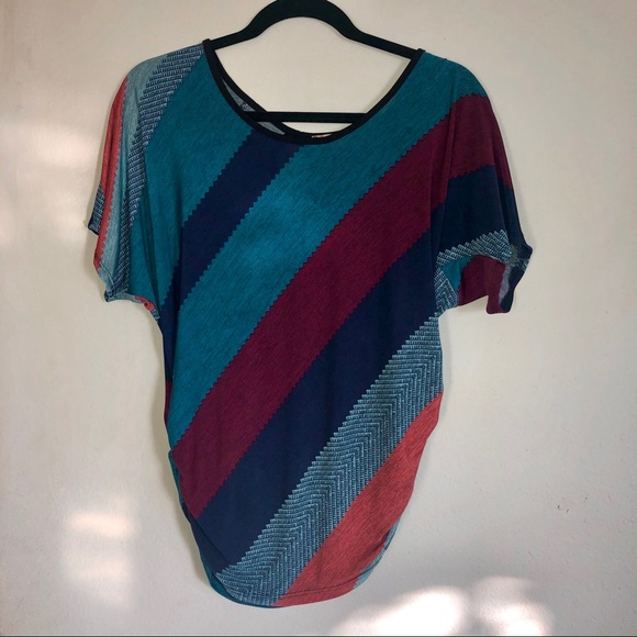 Lavish Blouse - Picture 1 of 8
